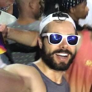 Meet your Posher, Diego